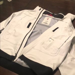 Victorinox Men’s Large Sailing/Wind Breaker .